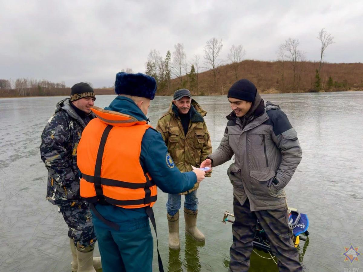 Спасатели Дрибинщины провели рейд по водоемам района