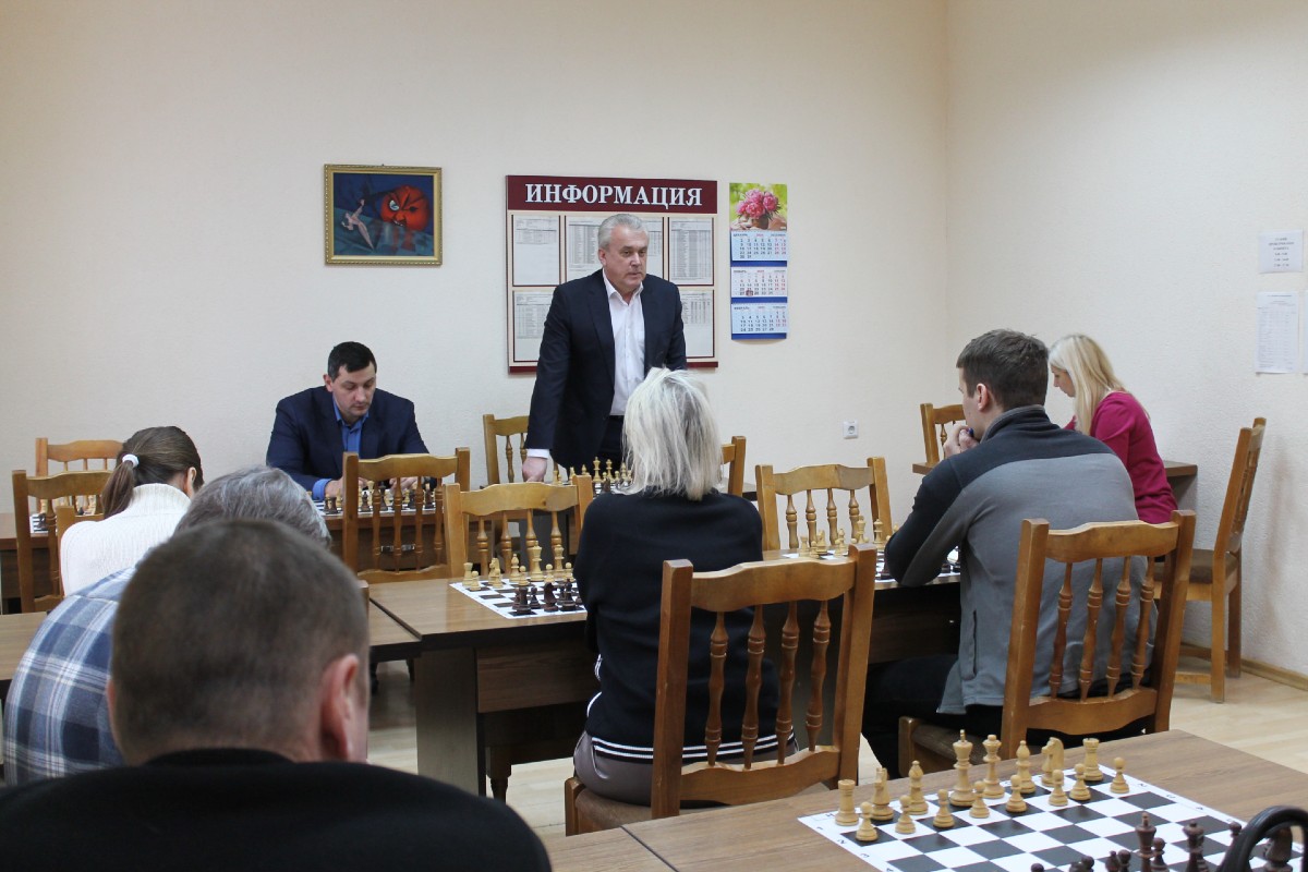 Роль профсоюза в защите трудовых прав обсудили в областной СДЮШОР