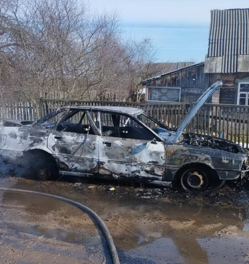 В Могилевском районе сгорел автомобиль