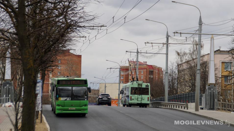 В Могилеве режим работы общественного транспорта частично изменен 12 апреля