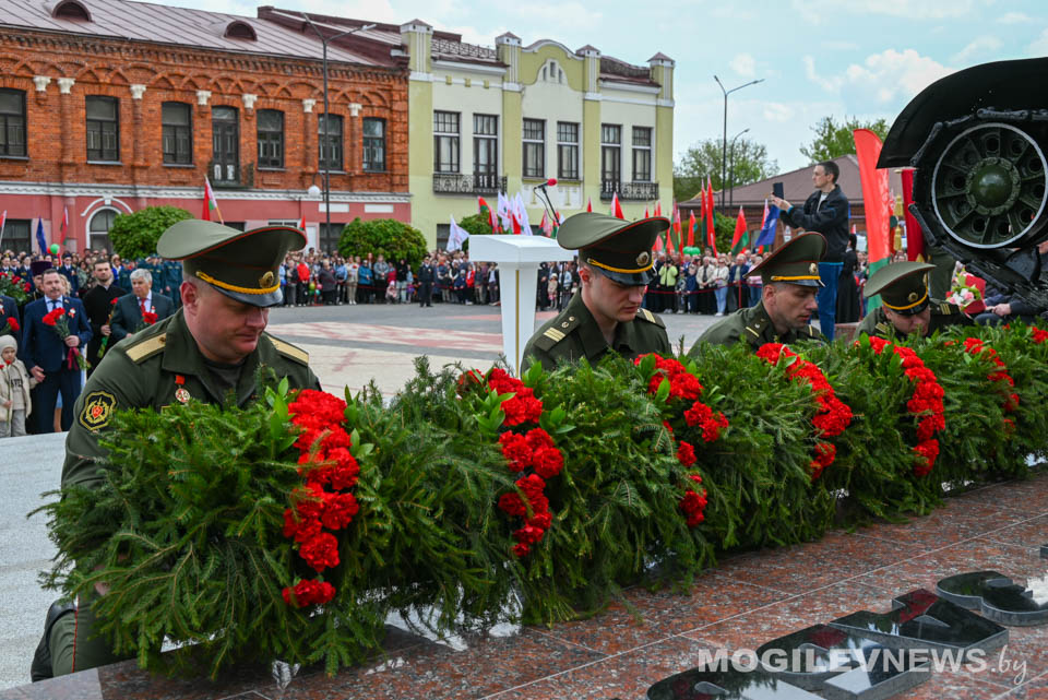 Площадь Победы в Бобруйске открыта после реконструкции: от символа памяти — к символу будущего