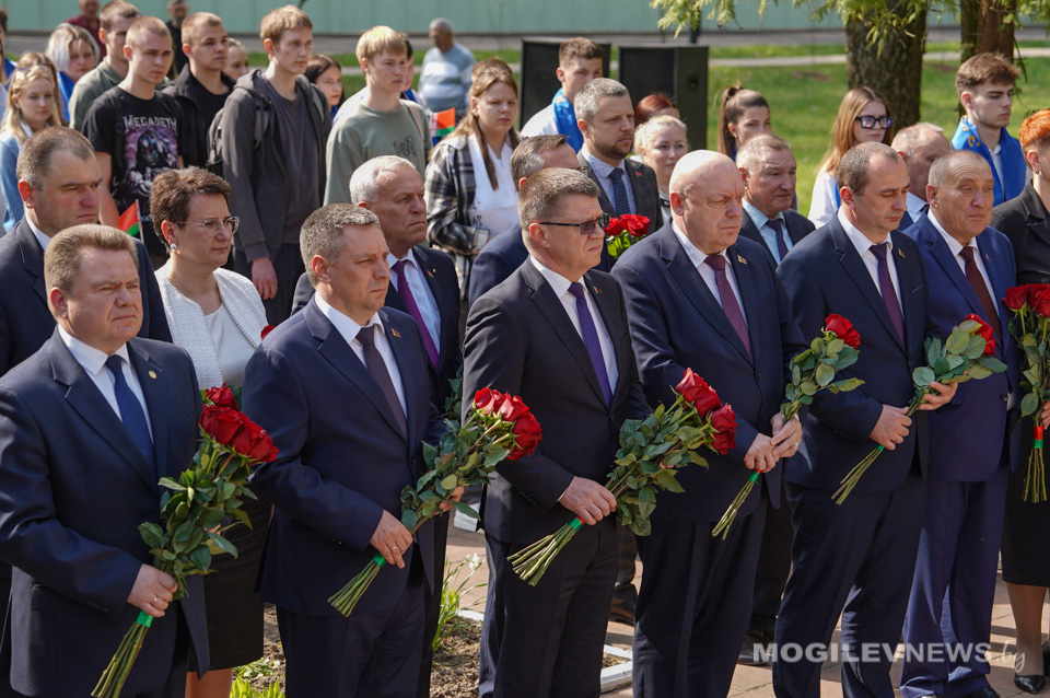 В Горках прошел митинг-реквием. Фото