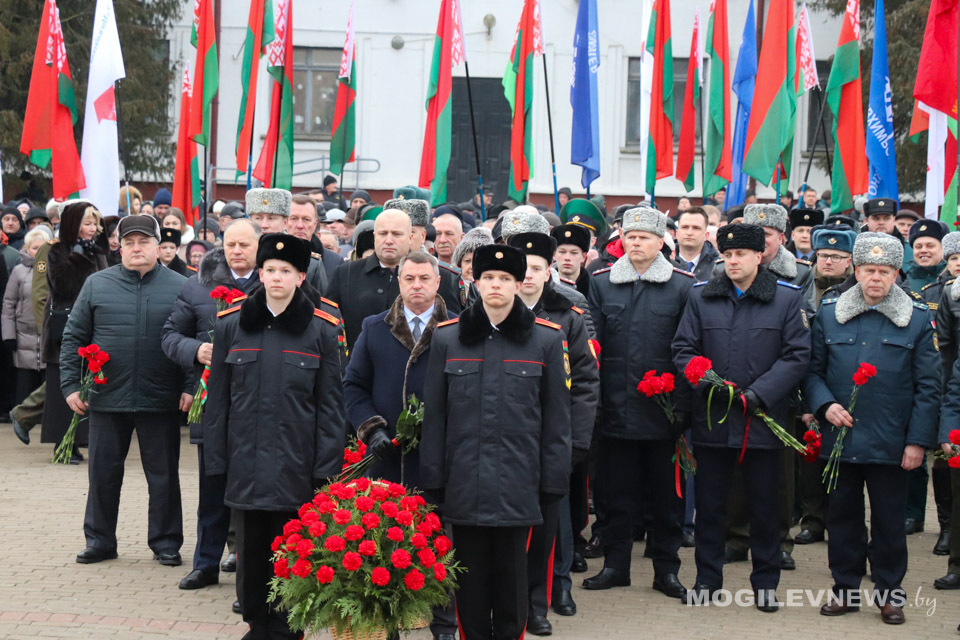 36-ю годовщину вывода войск из Афганистана отметили в Могилеве митингом. Фото