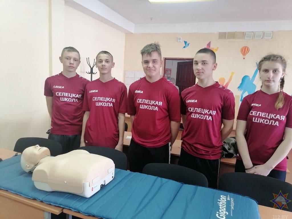 В Мстиславле прошел районный слет  юных спасателей-пожарных