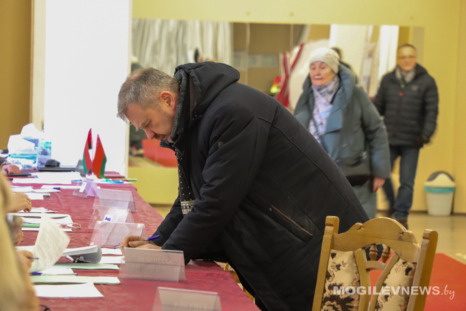 В Могилевской области явка избирателей на 16:00 на выборах Президента Беларуси составила 83,12%