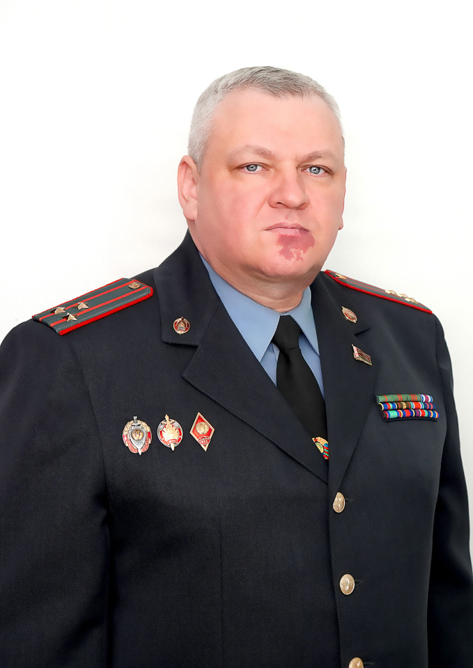 Как поступить в ведомственные вузы, рассказал заместитель начальника УВД Сергей Краснов