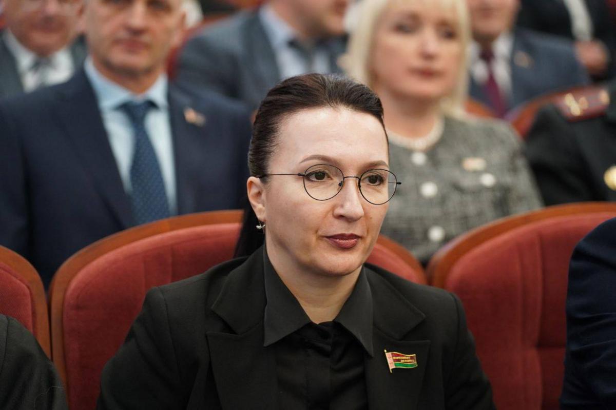 Ирина Петрусевич приняла участие в работе внеочередной сессии Могилевского городского Совета депутатов