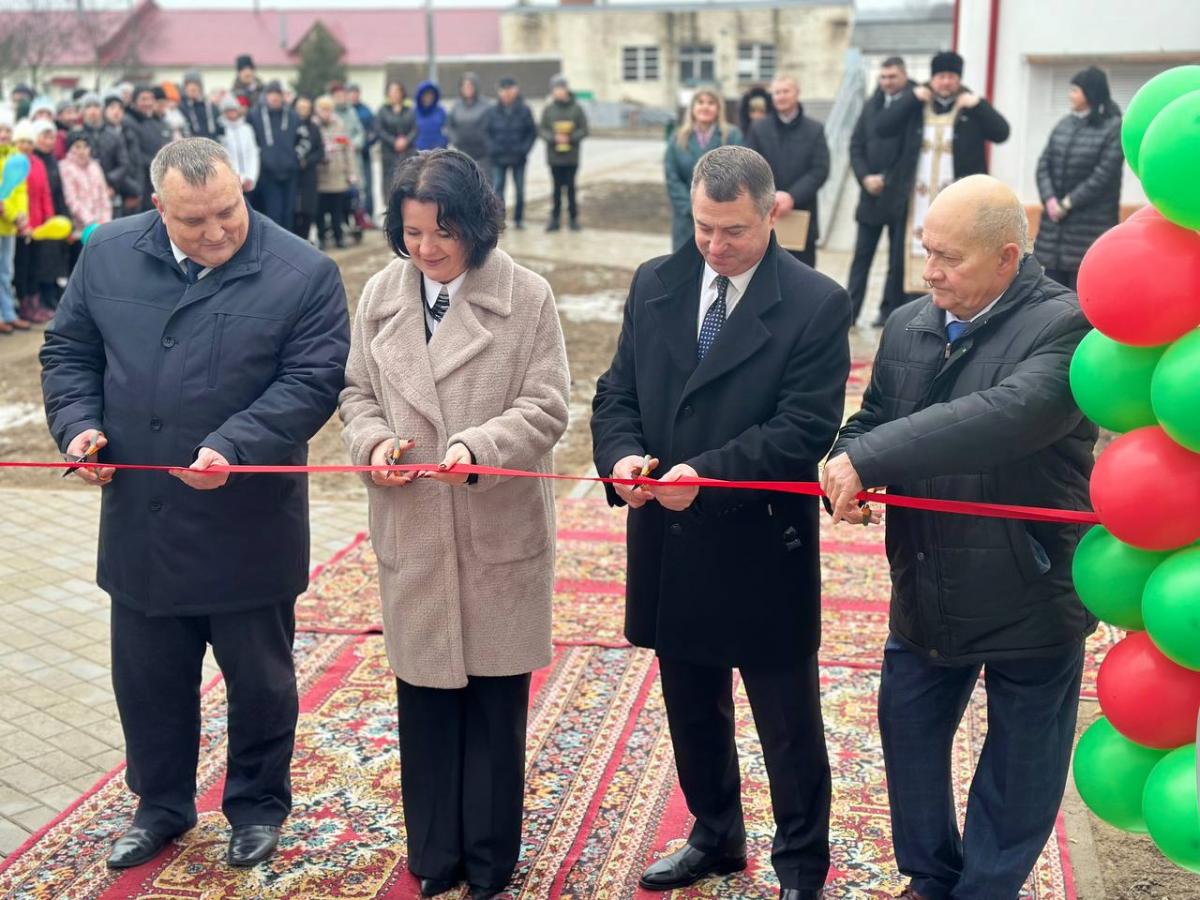 В детском социальном пансионате «Весново» открыли новый корпус со встроенным медицинским блоком. Фото