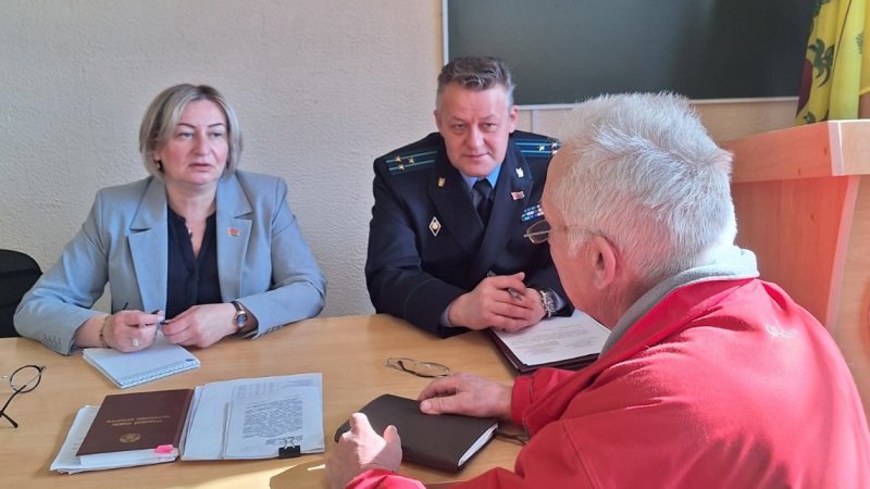 Выездной профсоюзный правовой прием проходит в Горецком и Дрибинском районах