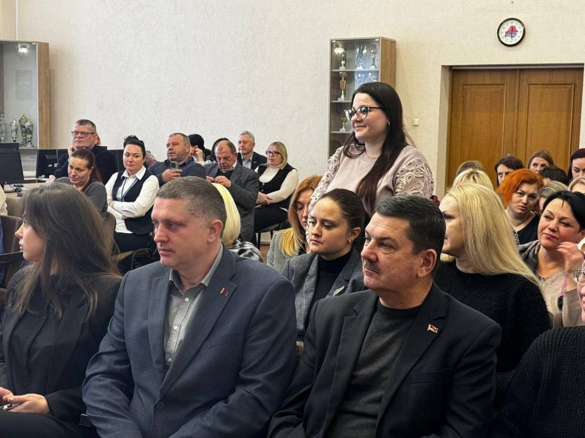 Встреча доверенного лица кандидата в Президенты Республики Беларусь состоялась в Могилеве