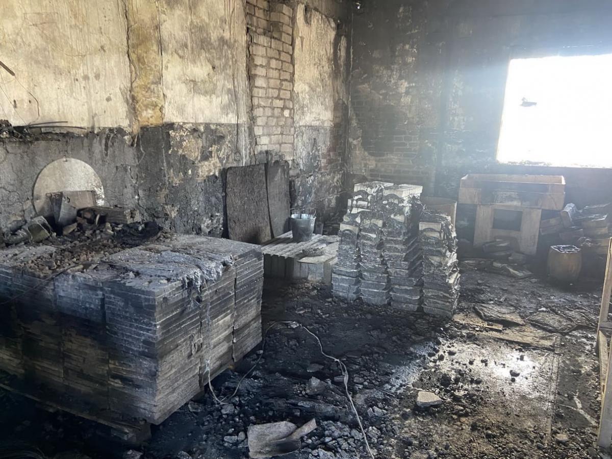 Пожар на предприятии на ул. Челюскинцев тушили в Могилеве