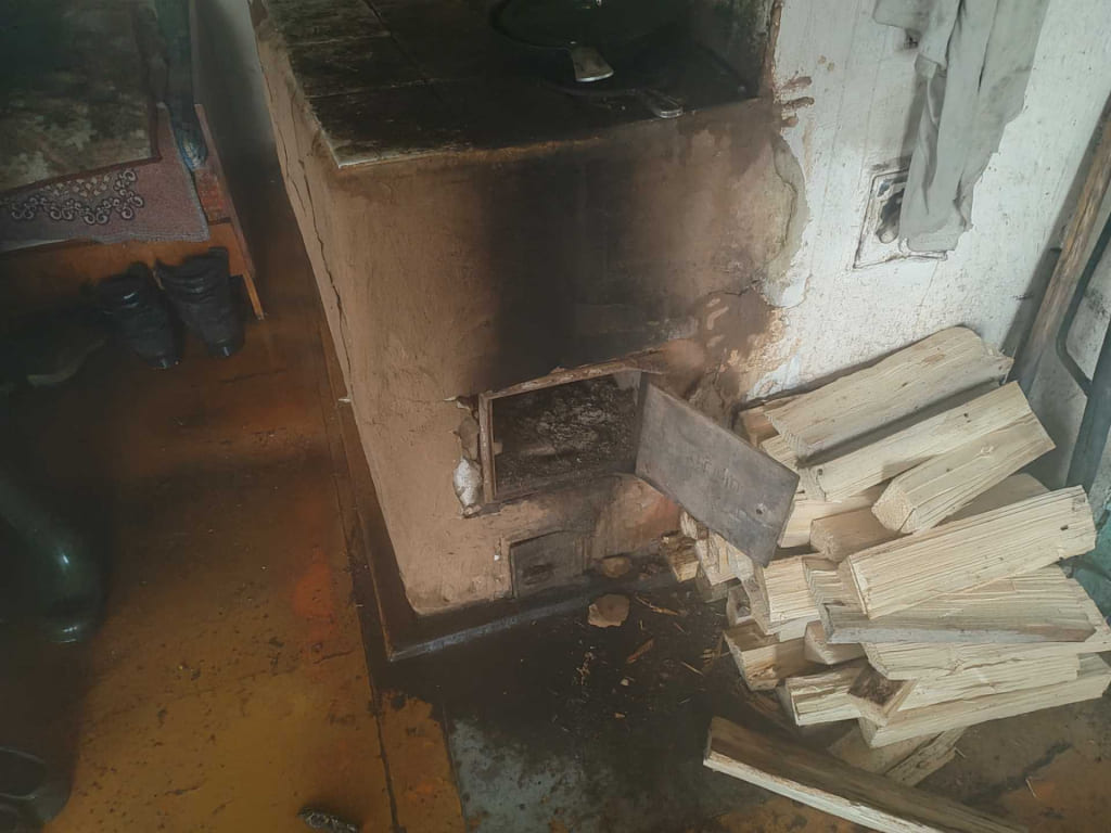 Мужчина в Круглянском районе протопил печь и остался без крыши
