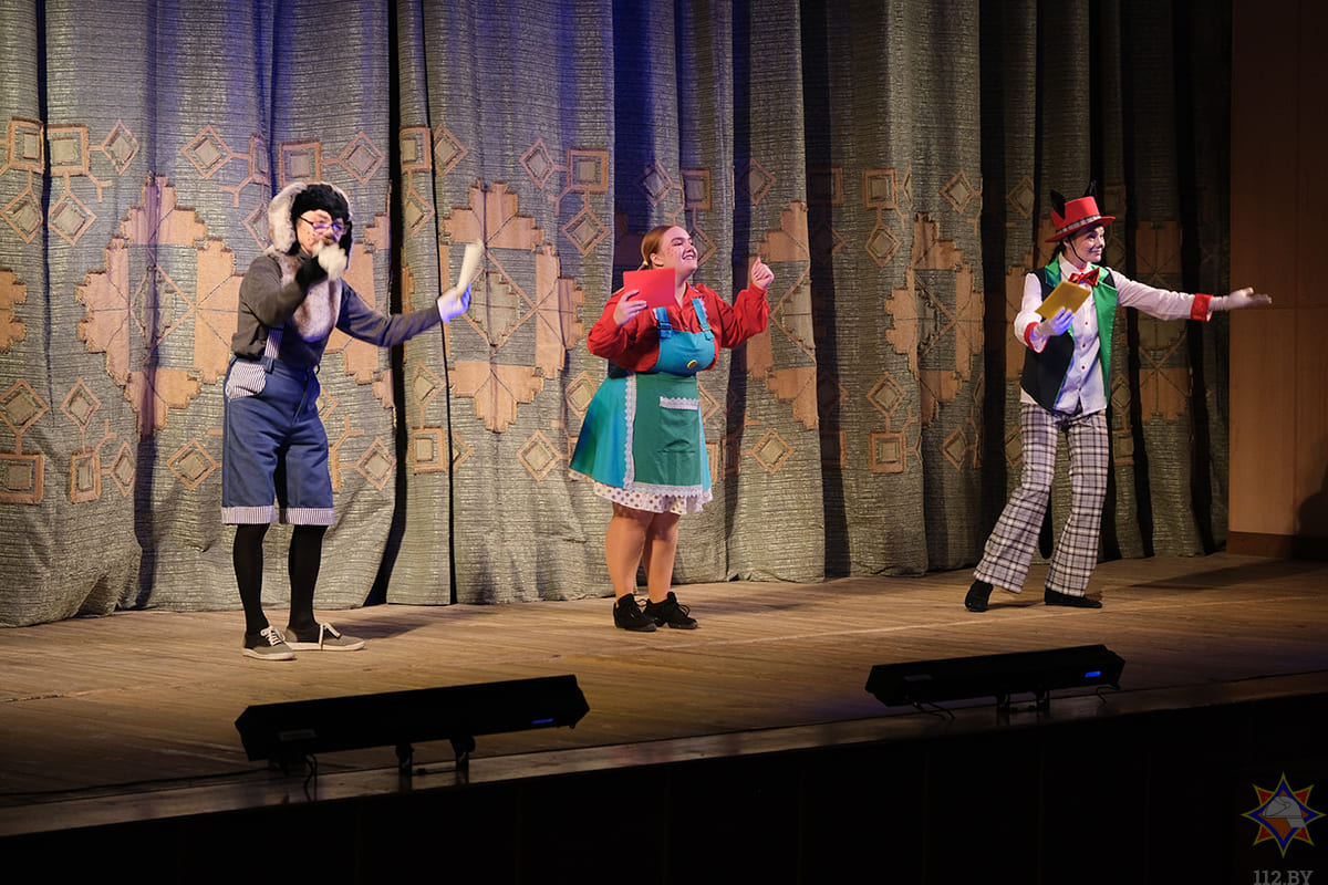 Сказку по безопасности «Одна дома» показали в Бобруйске