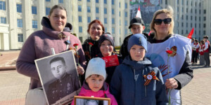 Священный долг каждого. С могилевчанами празднуют День Победы представители Смоленской области