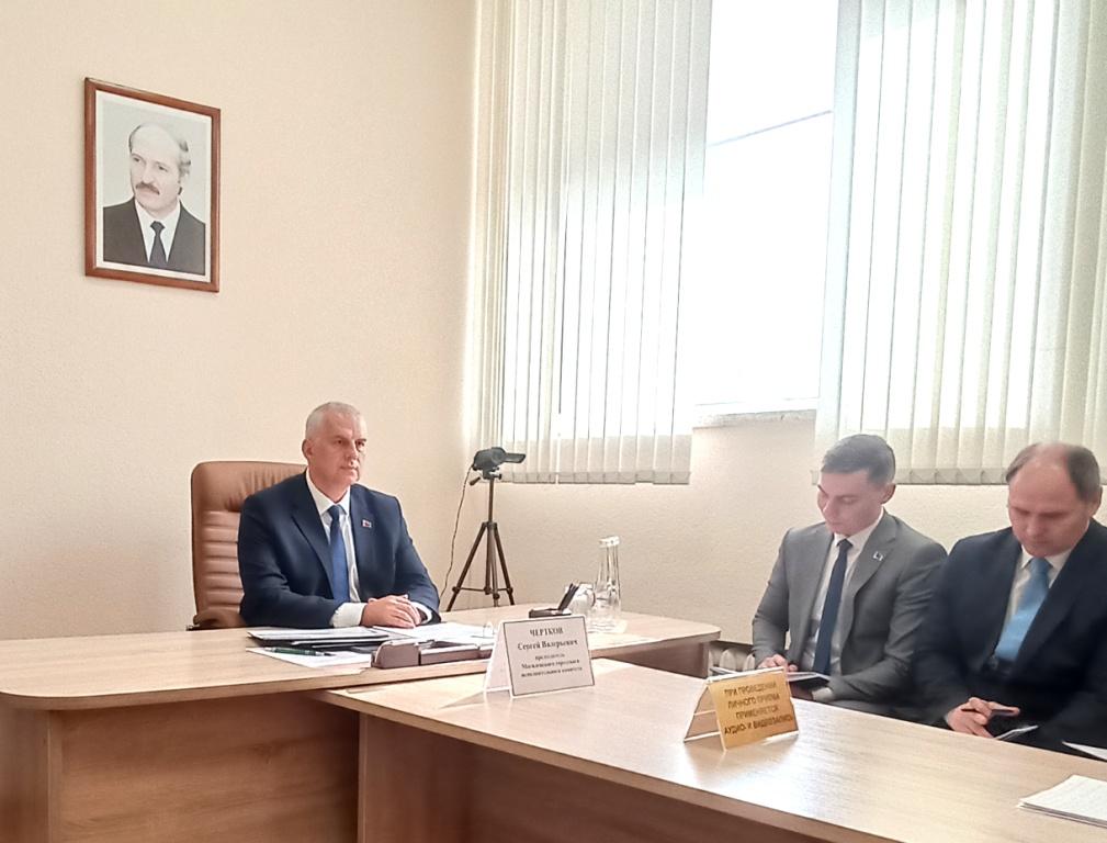 Прием граждан провел председатель Моггорисполкома Сергей Чертков 11 июня