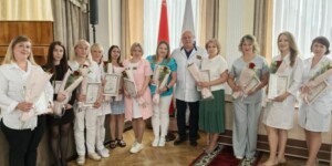 Медицинских работников региона продолжают чествовать накануне профессионального праздника