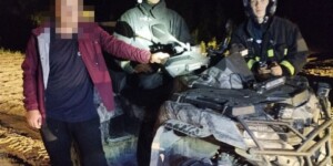 Работники МЧС помогли жителю Глуска вернуться из леса домой