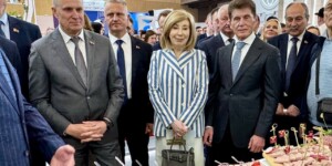 Анатолий Исаченко принял участие в открытии Международной специализированной выставки «БЕЛАГРО-2025». Фото