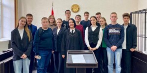Студенты МГУ им. А.А. Кулешова примерили на себя роли участников судебного процесса