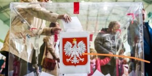 Шпаковский: «Мы отмечаем грязный, довольно карикатурный характер проходящих в Польше выборов»