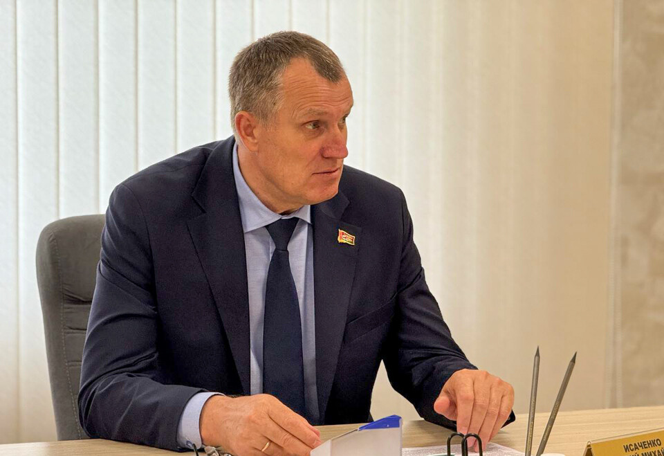 Председатель Могилевского облисполкома Анатолий Исаченко провел личный прием граждан в Кричеве