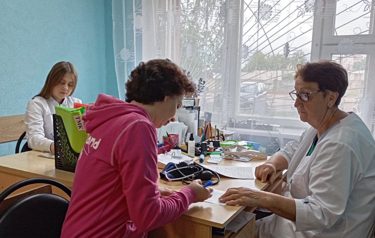 Работники могилевской поликлиники провели выездную диспансеризацию для сотрудников вуза