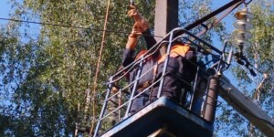 Профсоюз «Белэнерготопгаз» оказал поддержку энергетикам области при ликвидации последствий урагана