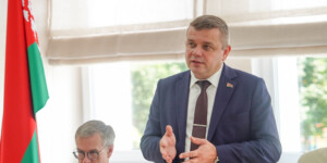 Министр промышленности Беларуси посетил ОАО «Ольса». Фото
