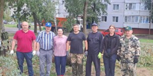Профсоюз работников здравоохранения помогает ликвидировать последствия урагана в Могилеве