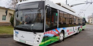 Из-за ночного разгула стихии в Могилеве частично остановлена работа городского электротранспорта
