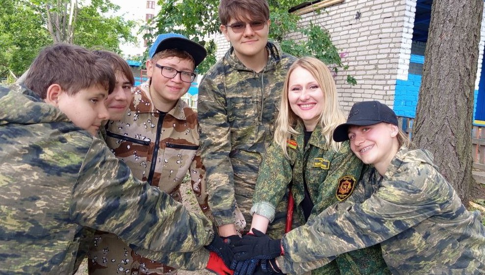 Поисковики спешат на помощь