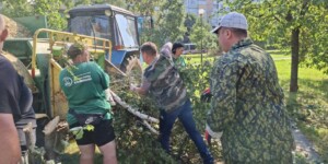 Профсоюзы помогают ликвидировать последствия урагана в Могилеве