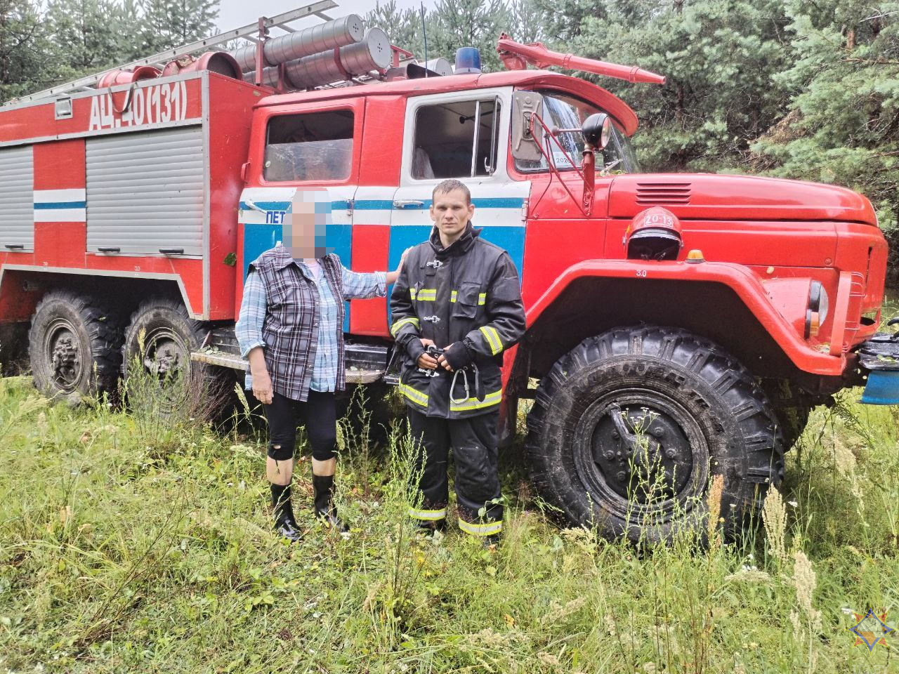 Заблудившуюся пенсионерку искали в лесу Чаусского района