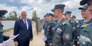 Мэр Могилева отметил спасателей, помогавших в ликвидации последствий урагана