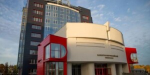Лукашенко одобрил проект межправсоглашения с Россией об условиях деятельности БРУ