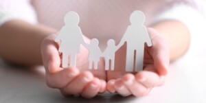 Суд восстановил в родительских правах жительницу Глуска