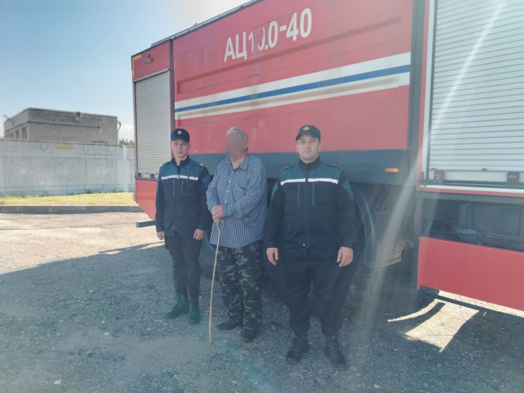 В Чаусском районе спасатели помогли заблудившемуся в лесу грибнику