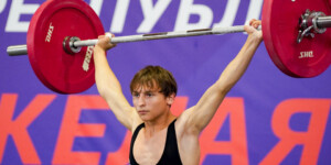 Чемпионат Республики Беларусь по тяжелой атлетике стартовал в Могилеве. Фото