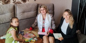 Школьный портфель от партии «Белая Русь»: тетради, карандаши и уверенность в будущем