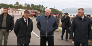 Лукашенко в Шкловском районе потребовал дисциплины и порядка в аграрной сфере