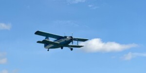 Авиашоу, мотобол и концерт: Могилевский аэроклуб ДОСААФ отметил юбилей