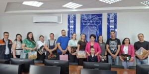 В «Могилевских электрических сетях» детей-первоклассников поздравили подарками от профсоюза