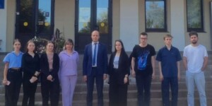 Работники ЖКХ Могилевщины посещают премьерный показ фильма «Наши символы»