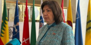 Наталья Кочанова обсудила с депутатами трех областей вопросы торговли, здравоохранения и безопасности