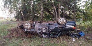 В Могилевском районе опрокинулся автомобиль: пострадали два человека