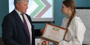 Кадры решают все: на Краснопольщине прошла встреча руководства района с молодыми специалистами