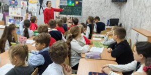 Китайский праздник Луны — Чжунцюцзе отметили в могилевской гимназии № 4. Фото