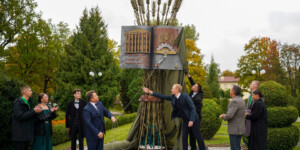 В Горках открыли памятный знак, посвященный 185-летию академии. Фото