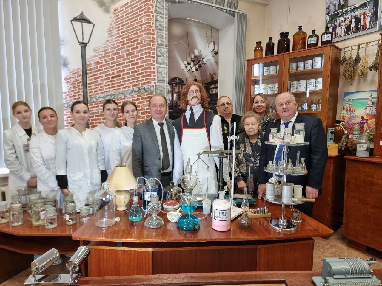 Встреча разных поколений медиков прошла в Могилевском медколледже