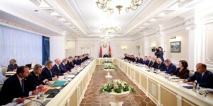 Лукашенко обозначил принципиальные вопросы в связи с предложенным дефицитным бюджетом на 2026 год